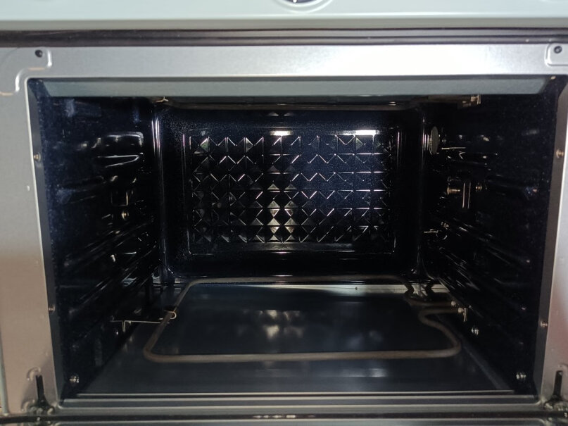 美的初见电子式家用多功能电烤箱35L智能家电美的和长帝选哪一个呀？家用多少升合适？