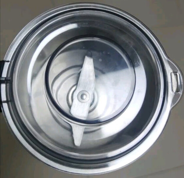 美的破壁机304不锈钢食品接触用研磨杯BL10YMD说明书说任何湿的东西都不能打，不知道用完后能用水洗吗？