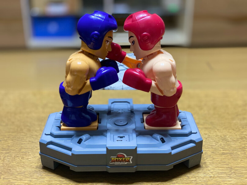 机器人体感对战拳击机器人擂台争霸抖音玩具质量值得入手吗,可以入手吗？