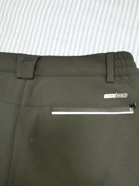 软壳衣裤伯希和户外软壳冲锋裤质量怎么样值不值得买,质量真的好吗？