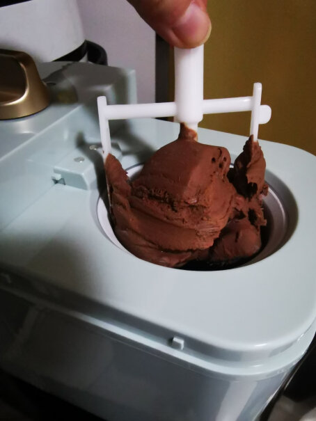 酸奶机-冰淇淋机BRUNO日本冰淇淋机家用冰激凌机坑不坑人看完这个评测就知道了！评测结果好吗？