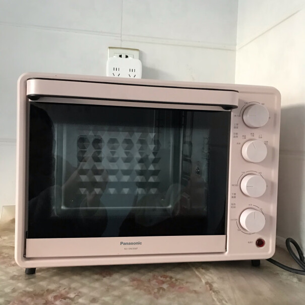 松下烤箱家用多功能上下独立控温耗电高吗？