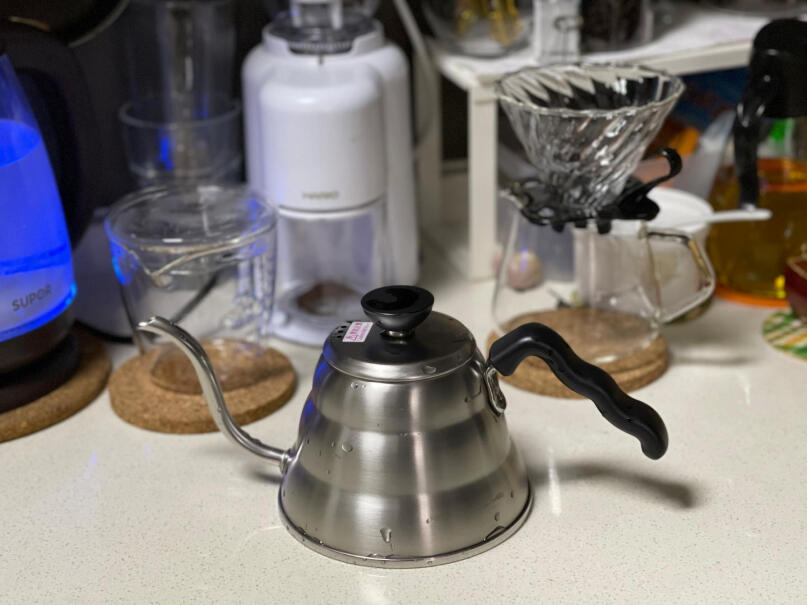 咖啡壶HARIO日本进口不锈钢滴滤式手冲咖啡壶细嘴云朵壶到底是不是智商税！要注意哪些质量细节！