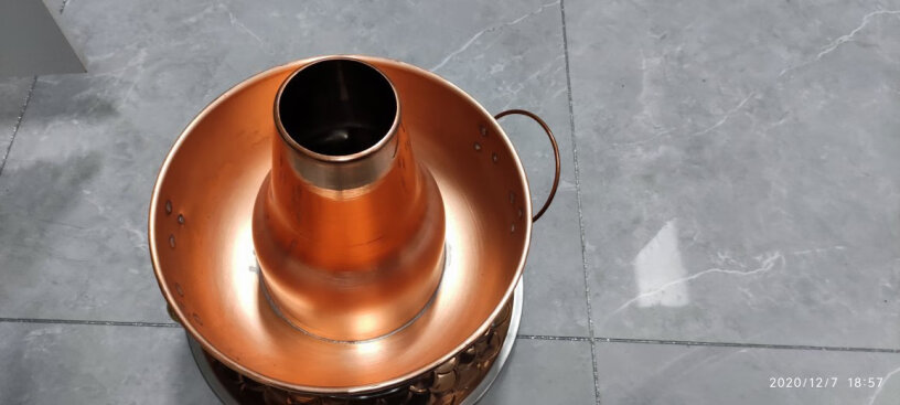 尚烤佳铜火锅双十一是否能打折，能否送托盘铜的哟？