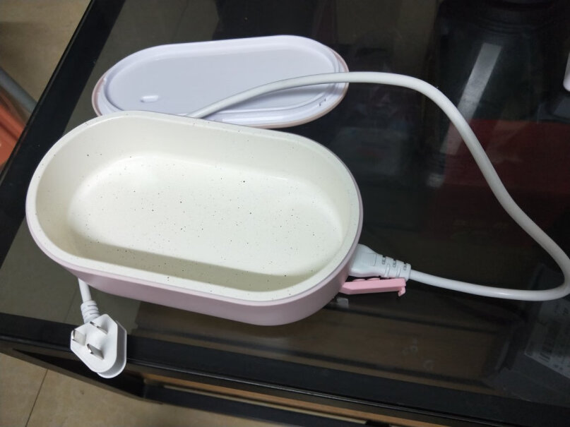 优益免注水加热饭盒保温饭盒饭盒里面是什么材质？