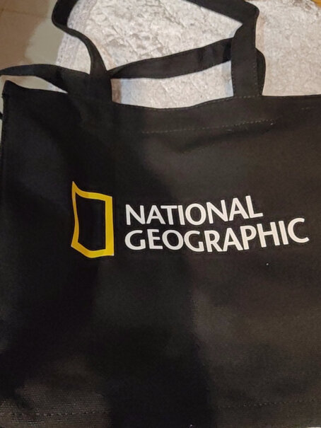 NATIONAL GEOGRAPHIC电脑包国家地理NationalGeographic电脑包手提单肩帆布包时尚休闲斜挎包要注意哪些质量细节！评测性价比高吗？