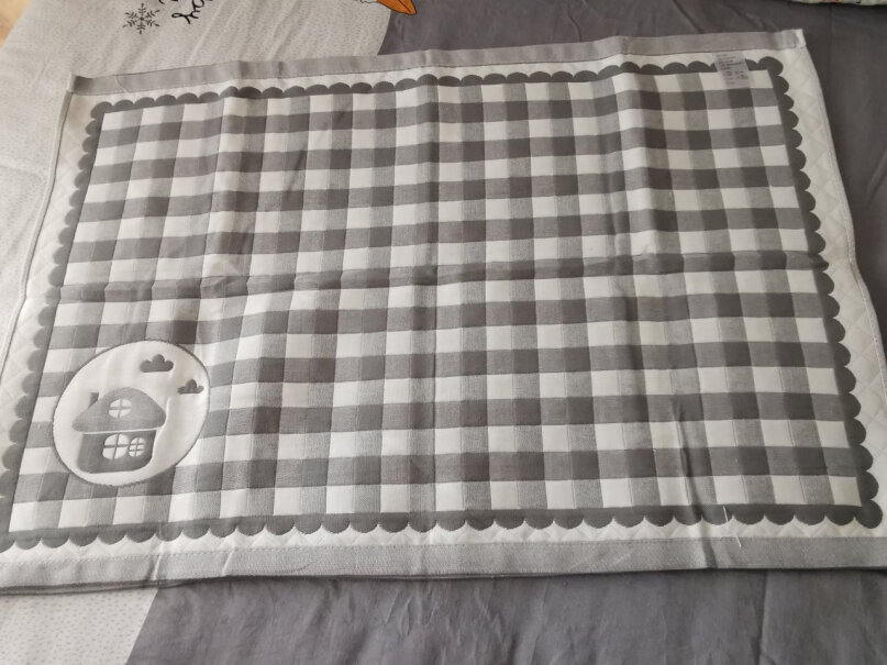 京东（JINGDONG）枕巾枕套佳佰枕巾究竟合不合格,评测真的很坑吗？