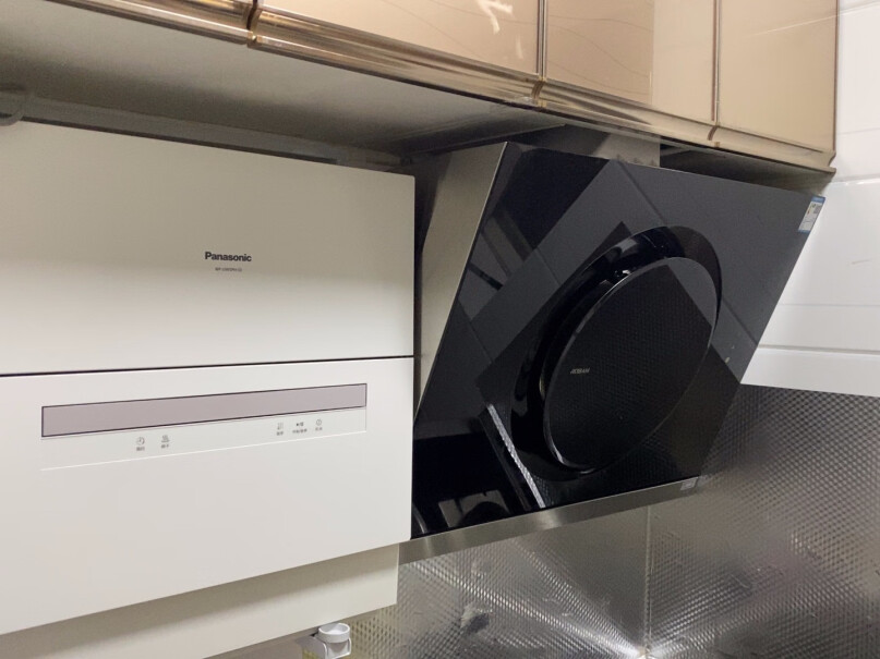 松下洗碗机家用台式易安装独立加热烘干下层高度有多少？