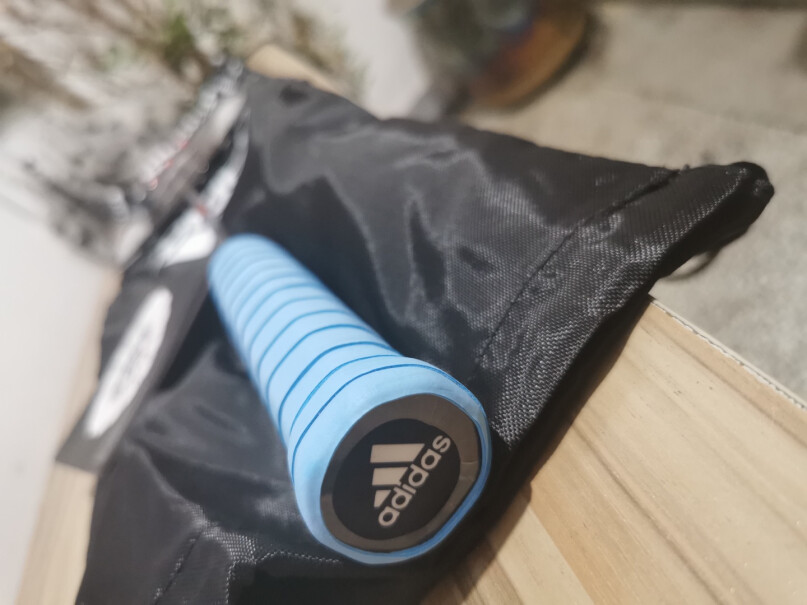 羽毛球拍adidas阿迪达斯羽毛球拍优缺点质量分析参考！使用体验？