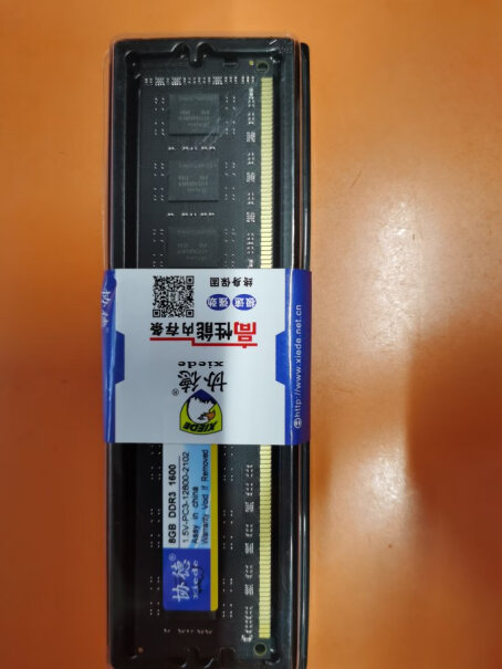 协德 DDR3 1600 台式机内存条 16颗粒 8G 黑色我的主板是华硕H61M-E能用吗？