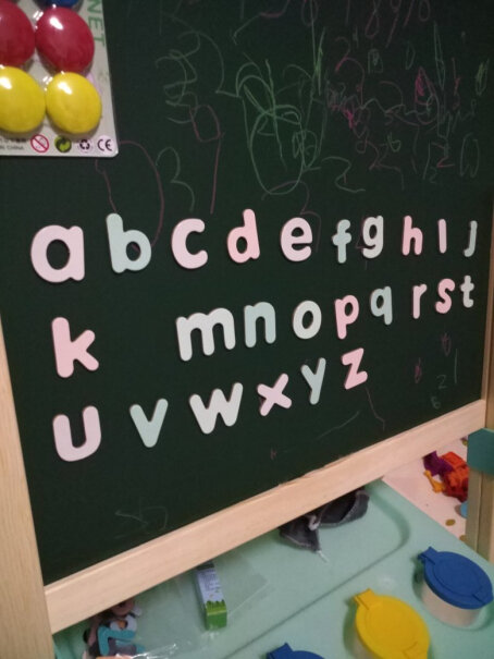 铭塔超大号磁性儿童画板玩具男孩女孩婴儿宝宝白色的一面写字，我的为什么擦不掉，一直有黑印？