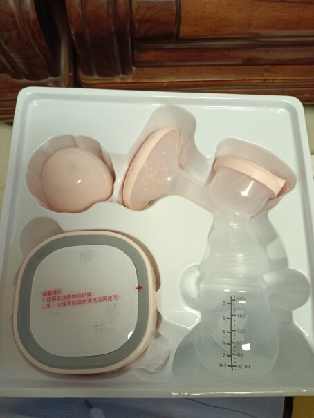 新贝电动吸奶器带哺乳灯会把乳头吸的很大吗？