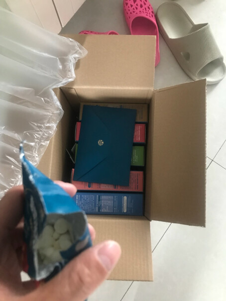 禾泱泱宝宝零食尴尬的问下这家没有客服吗？为什么我没看到？