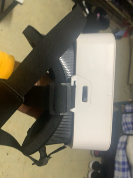 千幻魔镜VR-巴斯光年这个VR眼镜怎么用？