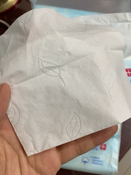 可心柔 可心柔V9保湿纸婴儿面巾纸新生儿抽纸3层真的好吗？老用户分析爆款原因！