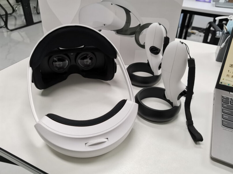 VR眼镜爱奇艺奇遇Dream全方位评测分享！使用两个月反馈！