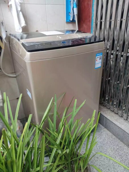 小天鹅8公斤变频波轮洗衣机全自动洗衣机高速风干时噪音大吗？谢谢！