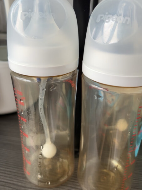 贝亲宽口径奶瓶奶嘴实感盒装 LL号实际效果怎样？全方位评测分享！