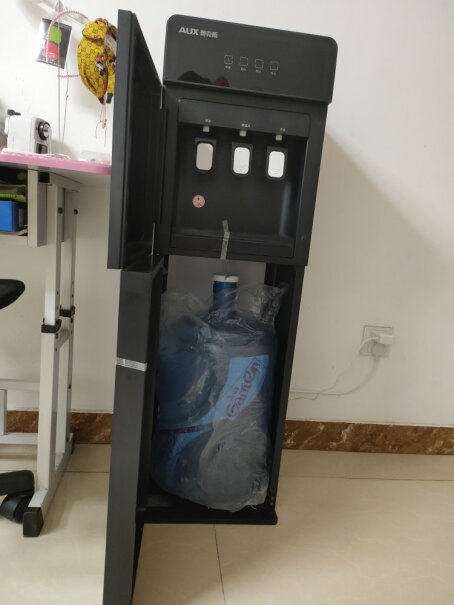 饮水机奥克斯饮水机下置式家用立式温热型性能评测,评测质量怎么样！