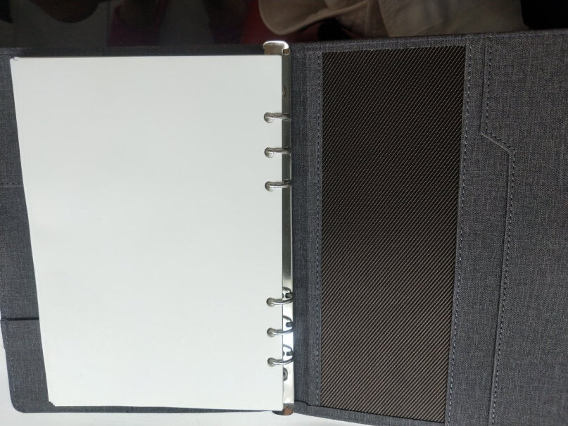 得力deli布艺扣带皮面本笔记本子加厚会议记事本办公用品文具可以360度折叠吗？