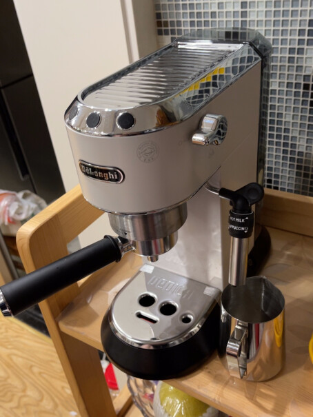 咖啡机德龙半自动咖啡机家用商用办公室泵压式哪款性价比更好,哪个性价比高、质量更好？