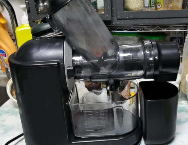榨汁机飞利浦榨汁机家用多功能大口径慢速螺旋压榨式原汁机慢汁机评测哪款功能更好,优缺点测评？