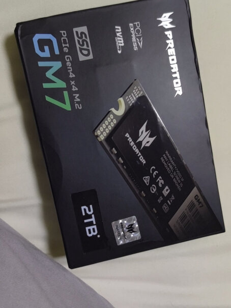 SSD固态硬盘M.2接口(NVMe协议)笔记本推荐gm7还是p7000z？
