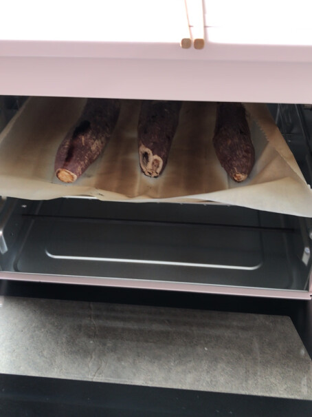 美的多功能烤箱上下四管独立控温上下管间距离大么，35升好还是40升好？
