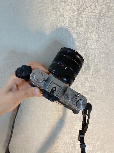 微单相机富士X-T30套机(银色)性价比高吗？,告诉你哪款性价比高？