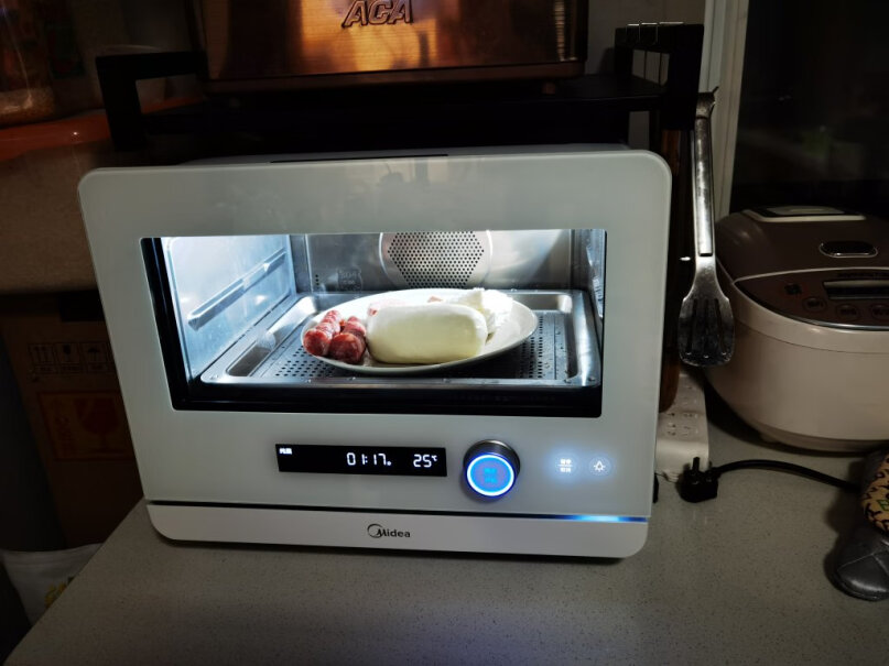 美的家用台式蒸烤箱20L请问这种隐藏式发热管烤食物受热均匀吗？会很慢吗？