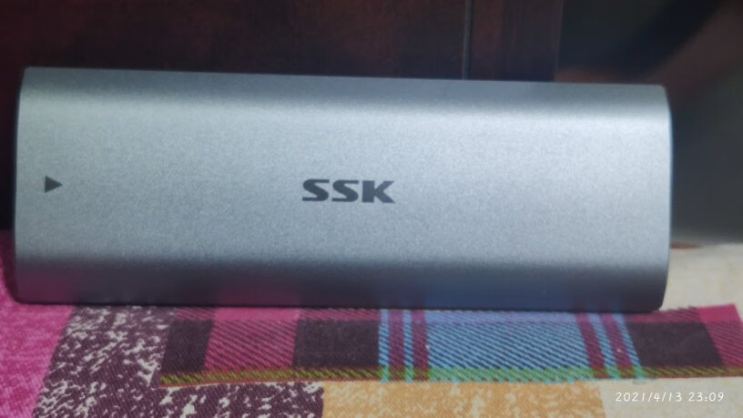 硬盘盒飚王（SSK）M.2移动硬盘盒 Type-C3.1接口评测真的很坑吗？评测结果不看后悔？