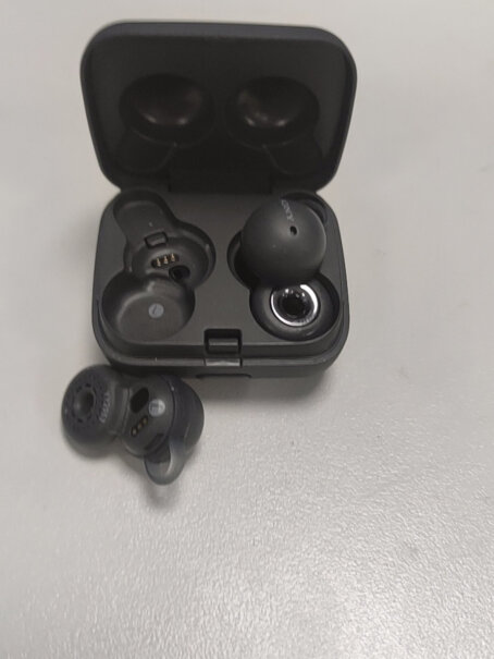 索尼（SONY）LinkBuds 真无线 开放式 蓝牙耳机 IPX4防水 环形振膜 高清通话 适用于为什么我的右边耳机充电比左边慢，有相同情况的吗？