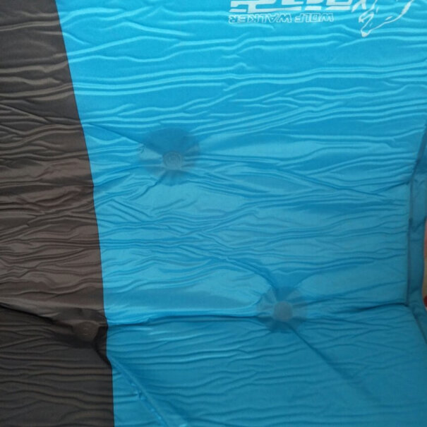 狼行者自动充气垫户外帐篷睡垫防潮垫加宽加厚双人气垫露营野营亲们，枕头部分要自己吹气才会涨是吗？