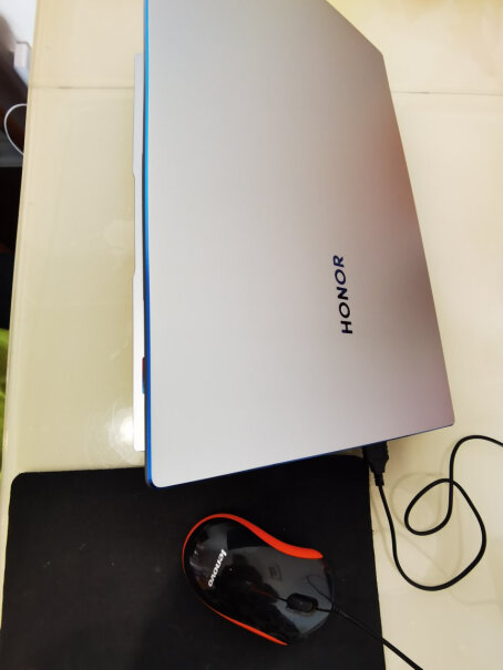 荣耀MagicBook14可以玩lol吗？