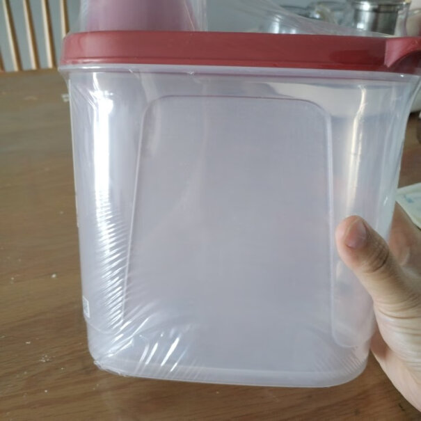 禧天龙米桶五谷杂粮收纳罐密封家用 米缸收纳盒「1.7L」使用舒适度如何？用户评测真实曝光？