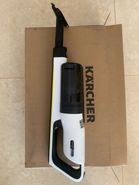 KARCHER德国卡赫家用无线吸尘器店家的保障服务有买的吗？