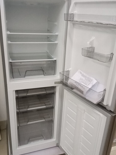 华凌冰箱175升双门两门家电冰箱插电就算启动了吗？