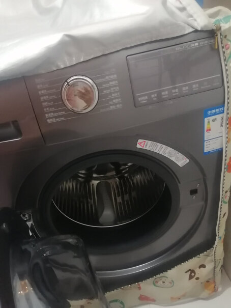 海尔（Haier）洗衣机海尔洗衣机滚筒洗烘一体机全自动10公斤大容量微蒸汽杀菌除螨空气洗一级能效智能变频洗烘一体+空气洗+智评测报告来了！可以入手吗？