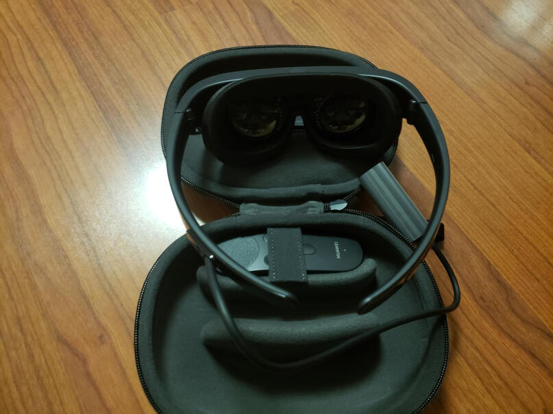 VR眼镜华为VR Glass CV10评测真的很坑吗？评价质量实话实说？