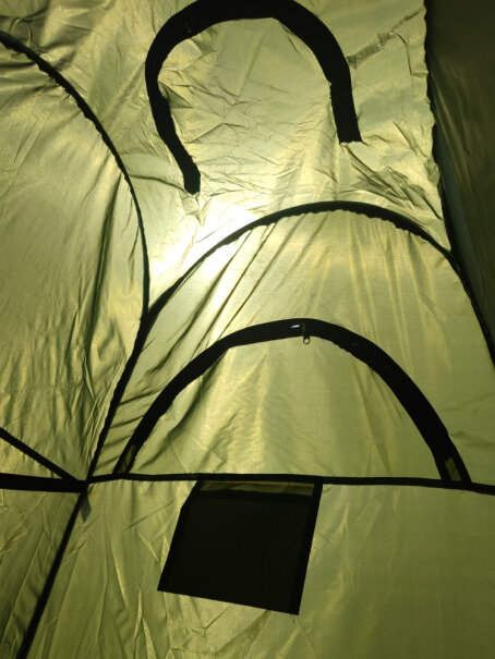 捷昇便携式户外更衣帐篷透不透光啊，图片看样子感觉会透光？