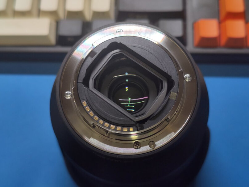 索尼FE 16-35mm F2.8 GM镜头这个镜头拍星空怎么设置成无限远？