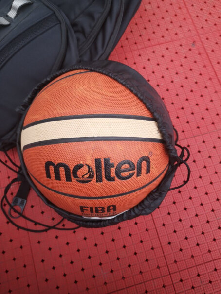 篮球摩腾篮球世界杯复刻款7号PU通用篮球B7G3340-M9C值得买吗？性能评测？
