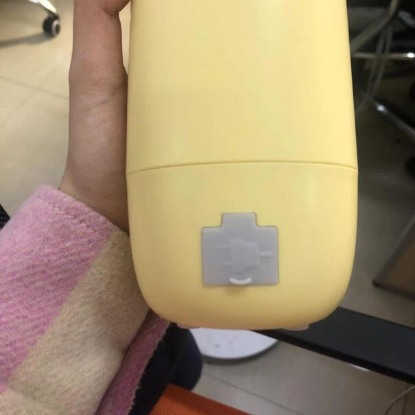 荣事达电水壶在泰国可以用吗？需要配转换接头不？