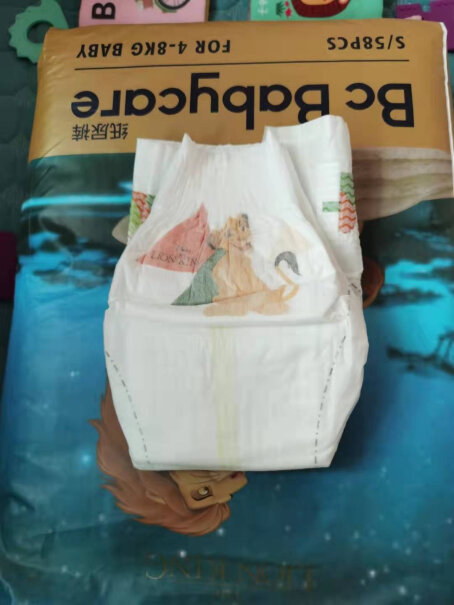 婴童拉拉裤babycare皇室狮子王拉拉裤L码-32片网友点评,入手评测到底要不要买！