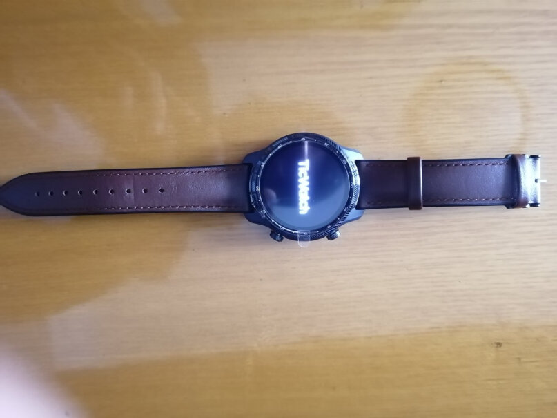 TicWatch ProX 4G智能手表要不要贴屏幕保护膜？