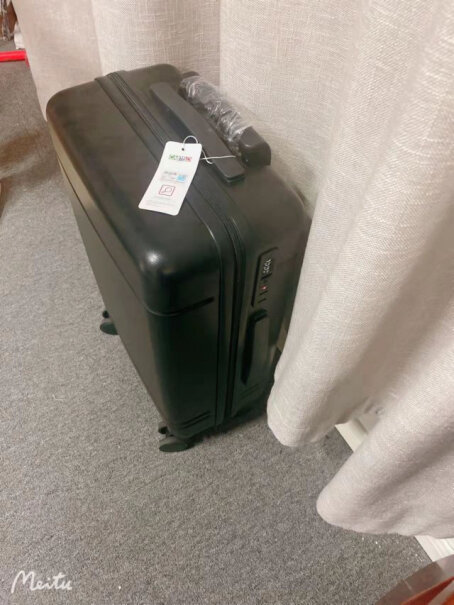 卡帝乐鳄鱼CARTELO拉杆箱行李箱质量好吗，值得购买吗？