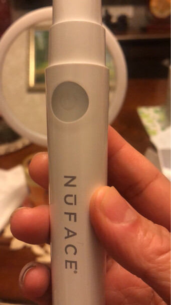 NuFACEFIX大眼笔刚买回来需要充电吗？
