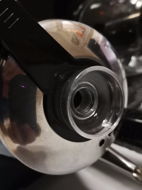美菱MY-C518茶吧机烧水壶内胆是不锈钢304材质的吗？