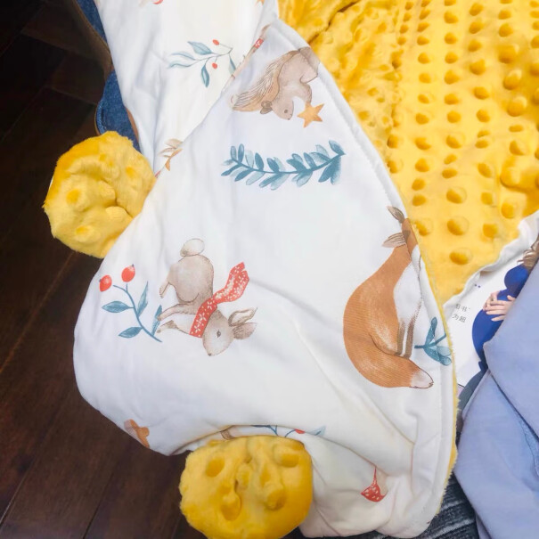 嫚熙（EMXEE）婴童睡袋-抱被嫚熙EMXEE婴儿抱被春秋四季通用新生婴儿儿产房包单包被使用两个月反馈！告诉你哪款性价比高？