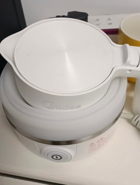 美的智能电热水壶SHE1521入手评测：买之前一定要看这篇终极评测！
